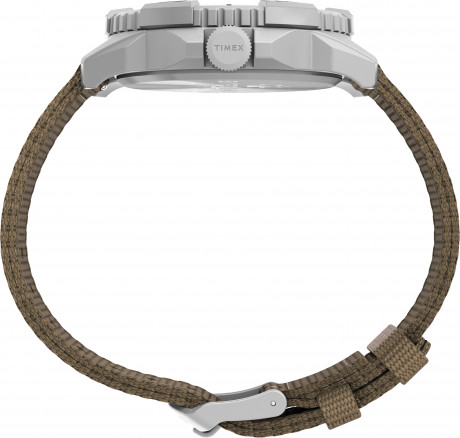 Часы наручные Timex TW2V62400